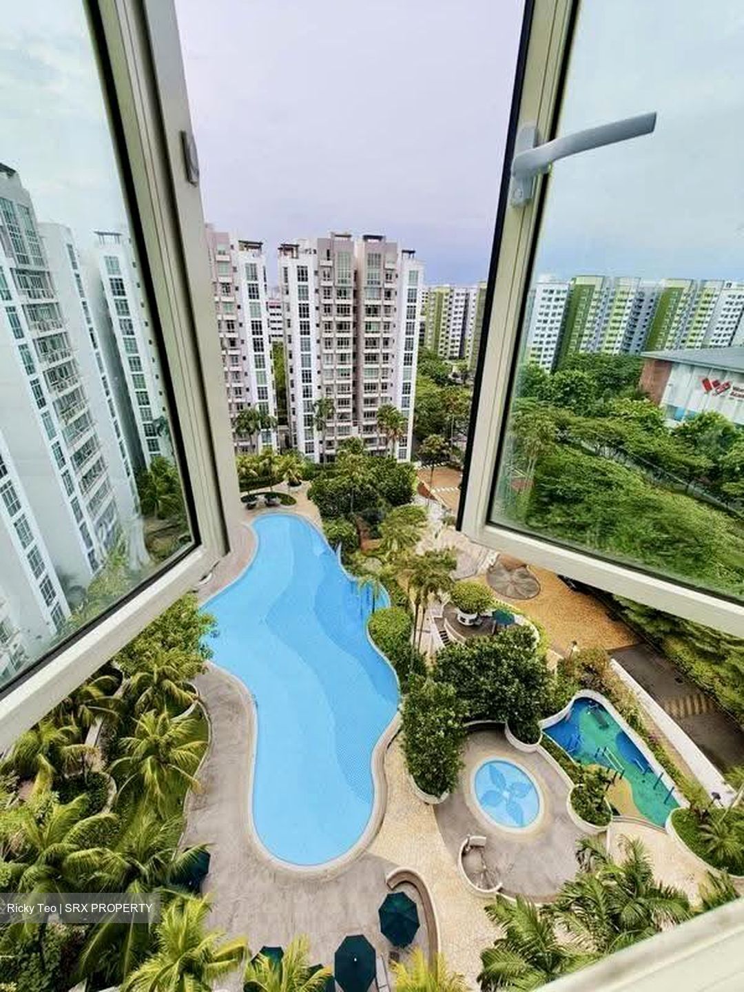 Lilydale (D27), Condominium #630554591